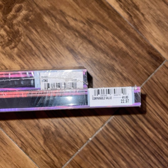 Mac raver girl eyeshadow palette - Picture 5 of 5